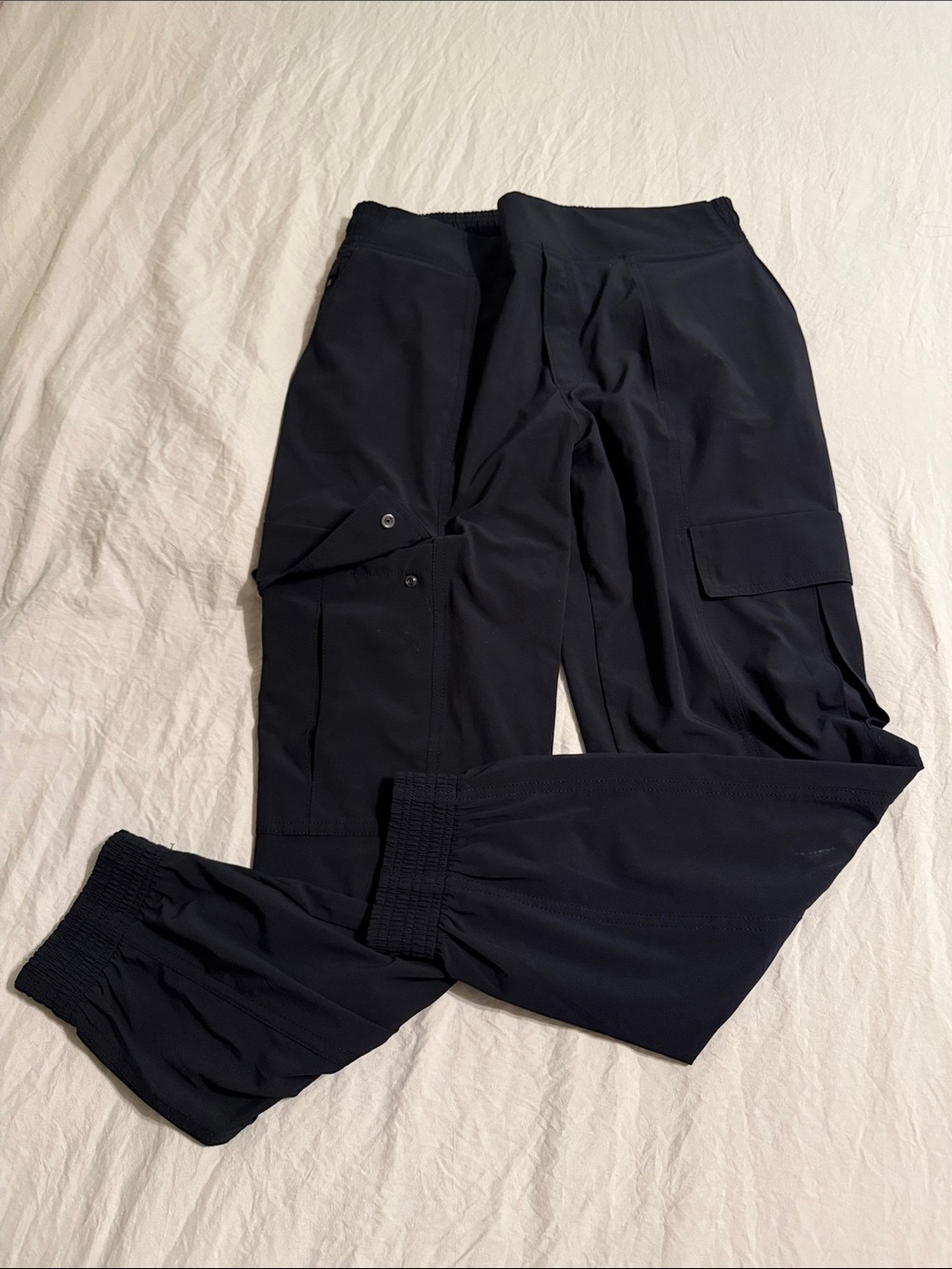 Athleta Chelsea Utility Cargo Jogger Pants